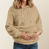 Fleece-Hoodie getragen, Beige